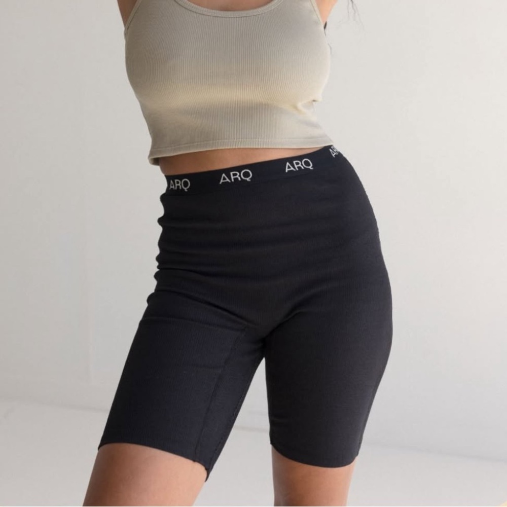 ARQ Black Ribbed High-Waist Bike Shorts